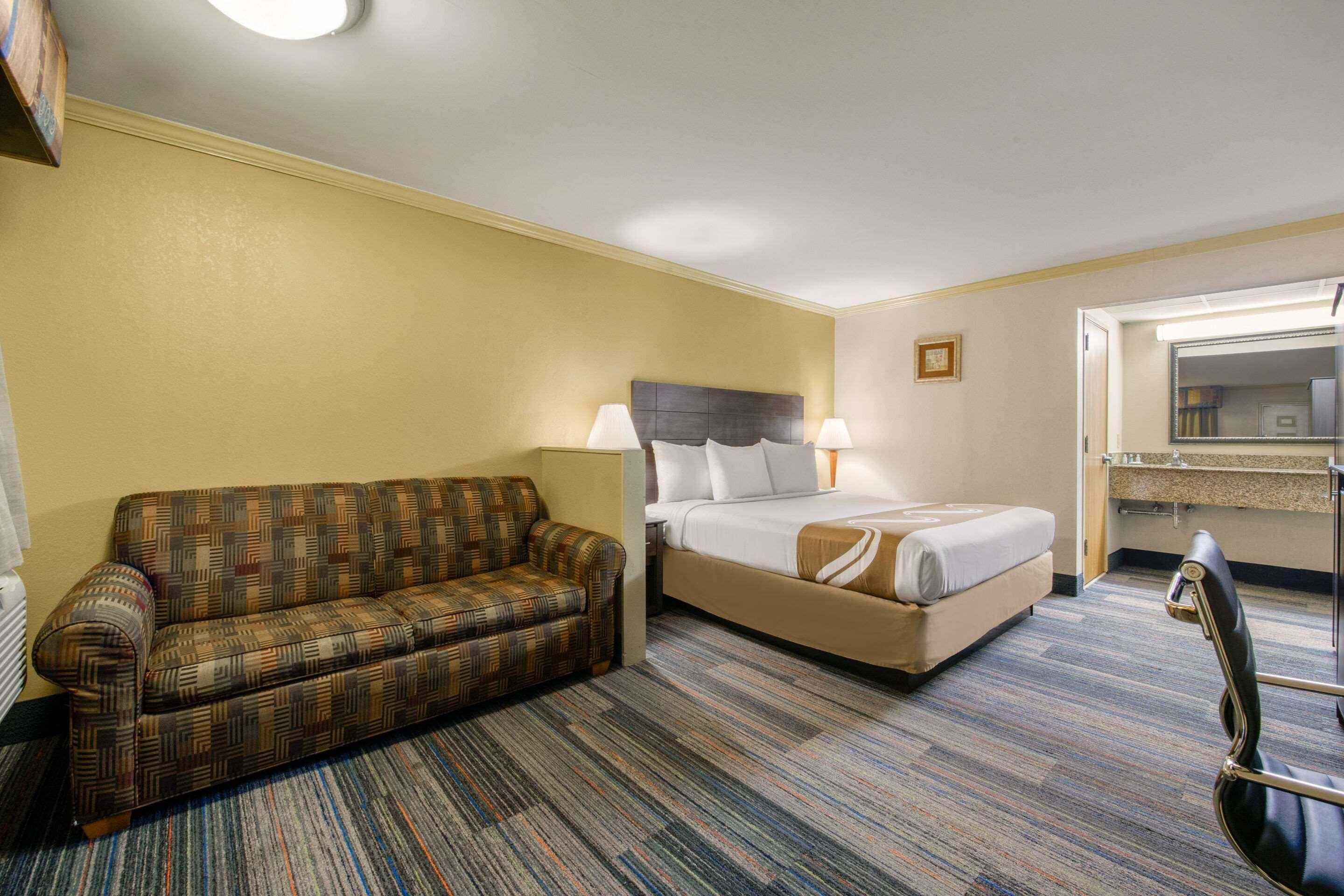 Hibiscus Inn & Suites Absecon Exterior photo
