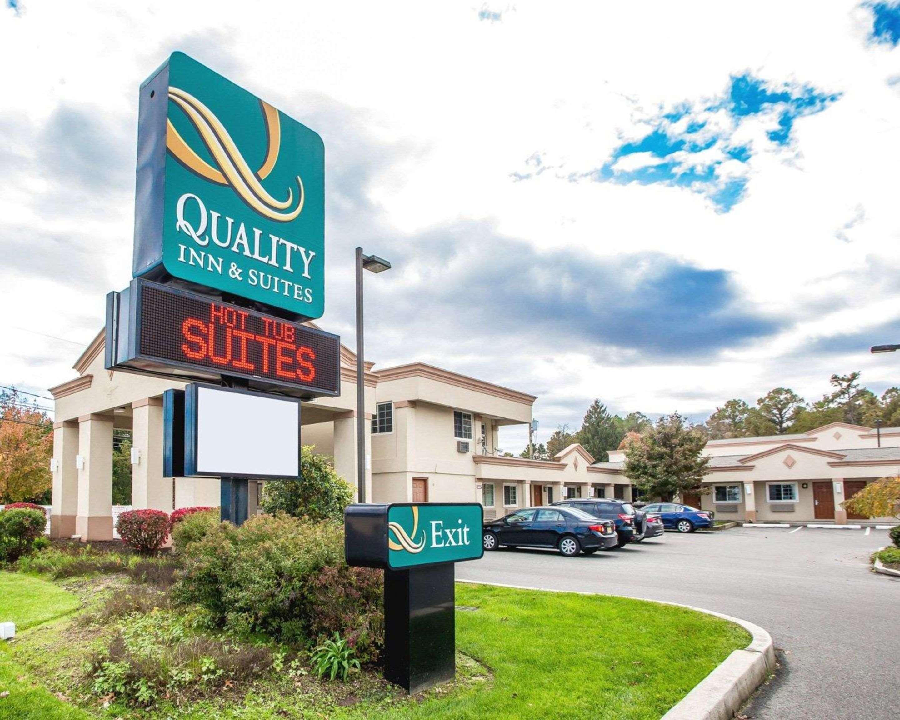 Hibiscus Inn & Suites Absecon Exterior photo